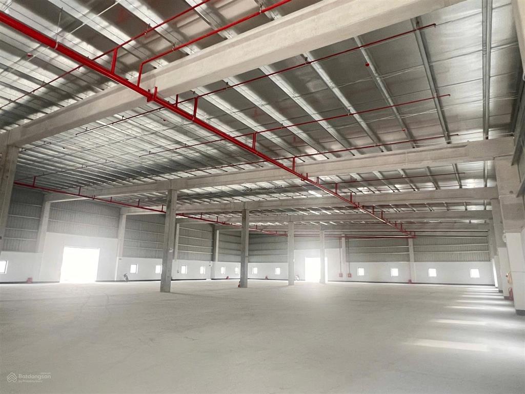Cho thuê kho xưởng mới quang minh, mê linh. diện tích 9000m², pccc đầy đủ, hợp đồng dài hạn