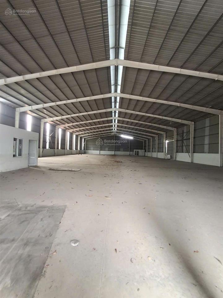 Cho thuê kho xưởng sóc sơn, diện tích 2000m2, cách đông anh 3km, pccc đã được cấp phép