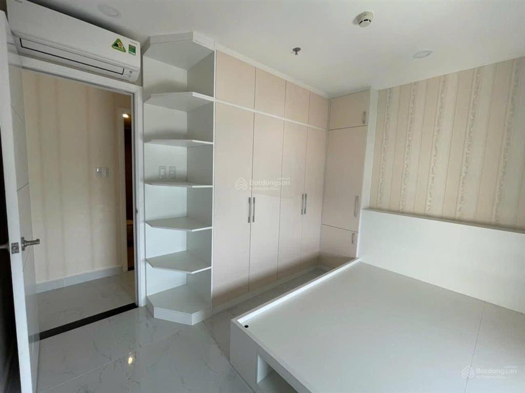 Bán thu hồi vốn căn hộ chung cư terra royal, quận 3, 58m2/2pn  2wc sổ hồng