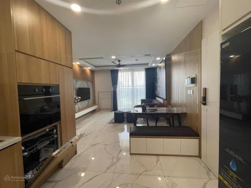 Bán thu vốn căn hộ chung cư sunshine sky city 75m2  2pn/2wc tầng trung, quận 7 sổ hồng