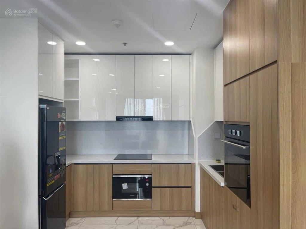 Bán thu vốn căn hộ chung cư sunshine sky city 75m2  2pn/2wc tầng trung, quận 7 sổ hồng