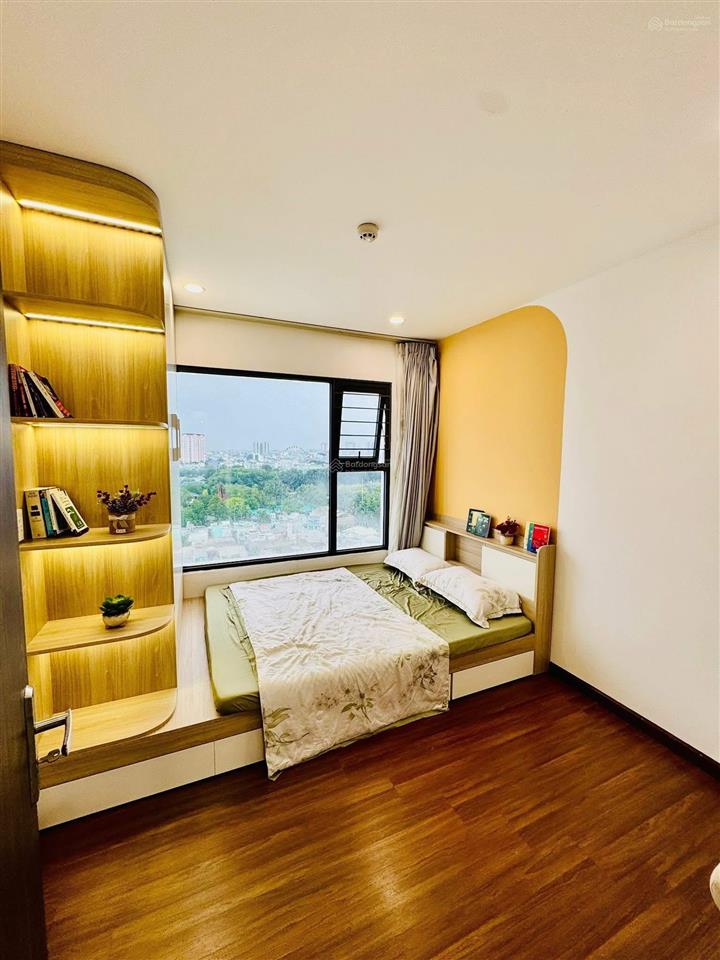 Bán gấp căn hộ chung cư res 11, quận 11 75m2/2pn  2wc sổ hồng