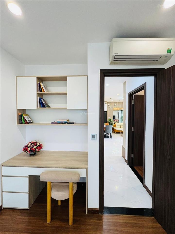 Bán gấp căn hộ chung cư res 11, quận 11 75m2/2pn  2wc sổ hồng