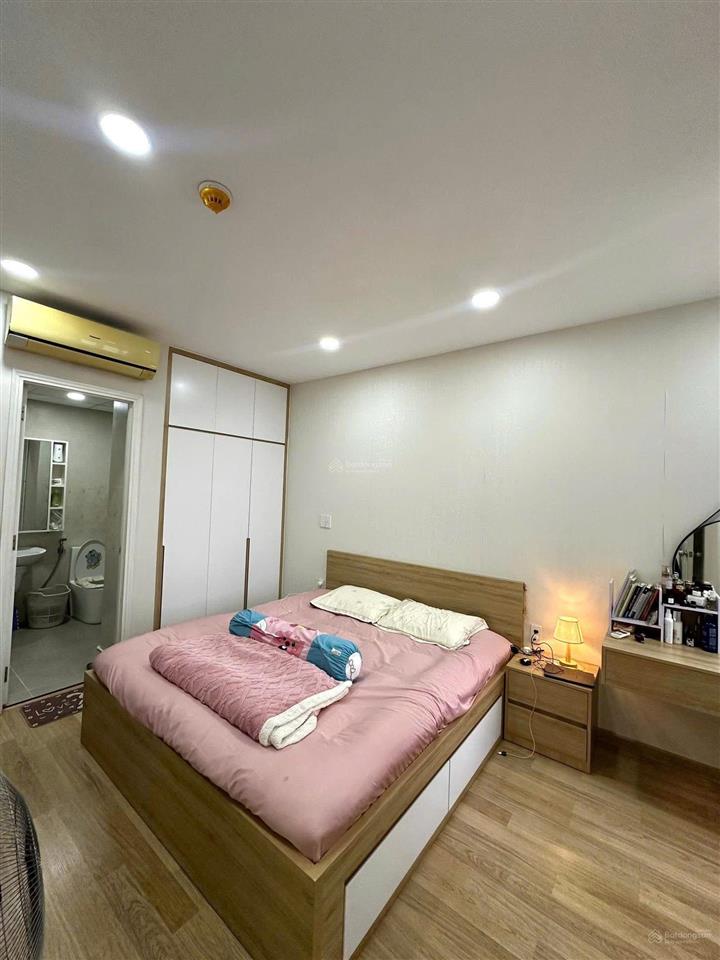 Bán gấp căn hộ chung cư 75m2 tại chung cư nguyễn kim bao hết thuế phí sau khi mua bán