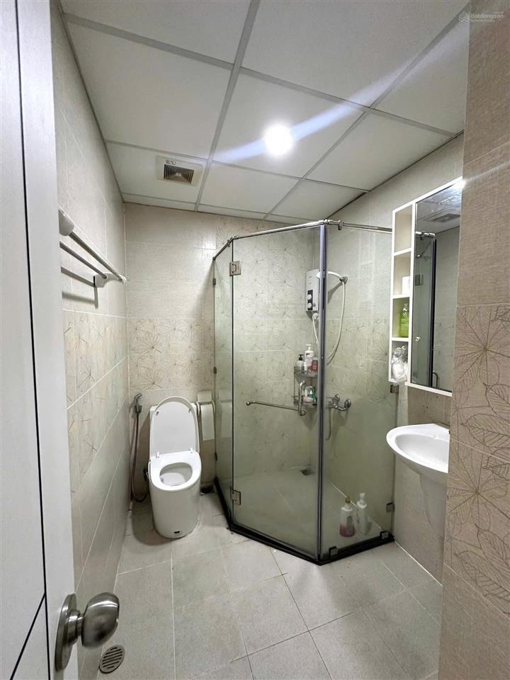 Bán gấp căn hộ chung cư 75m2 tại chung cư nguyễn kim bao hết thuế phí sau khi mua bán