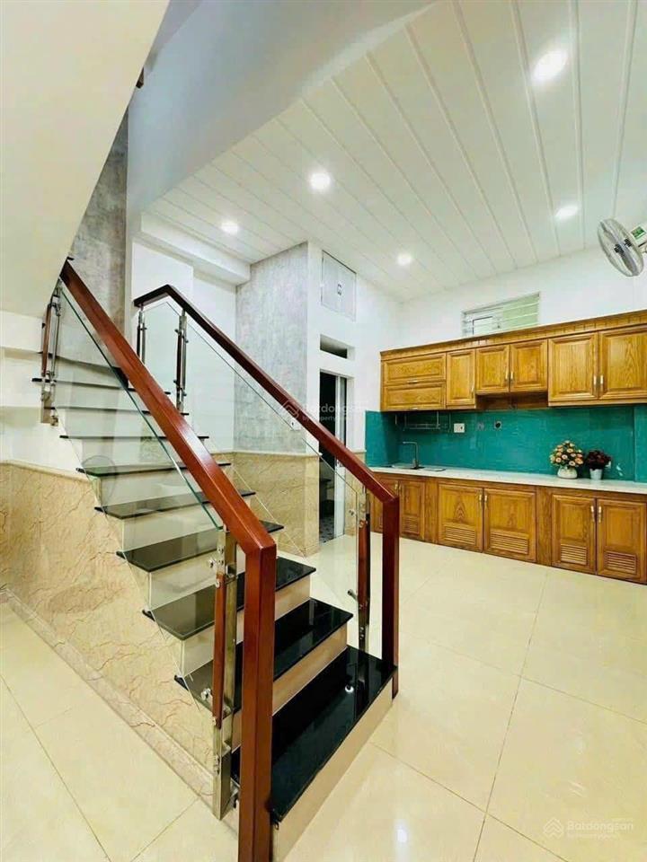 Bán nhà riêng 54m2  để toàn bộ nội thất  tại bình thới, quận 11