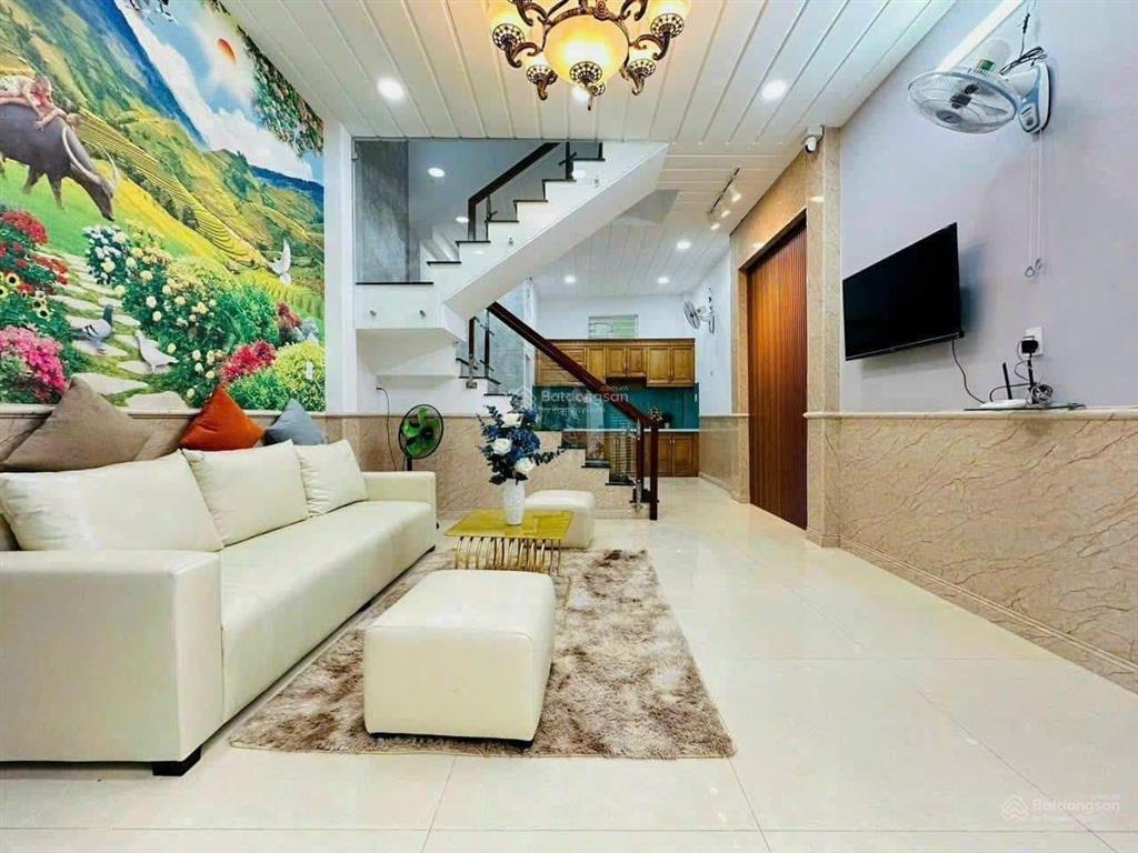 Bán nhà riêng 54m2  để toàn bộ nội thất  tại bình thới, quận 11
