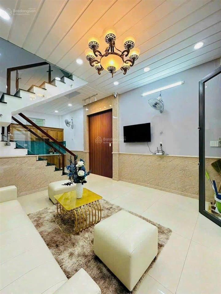 Bán nhà riêng 54m2  để toàn bộ nội thất  tại bình thới, quận 11