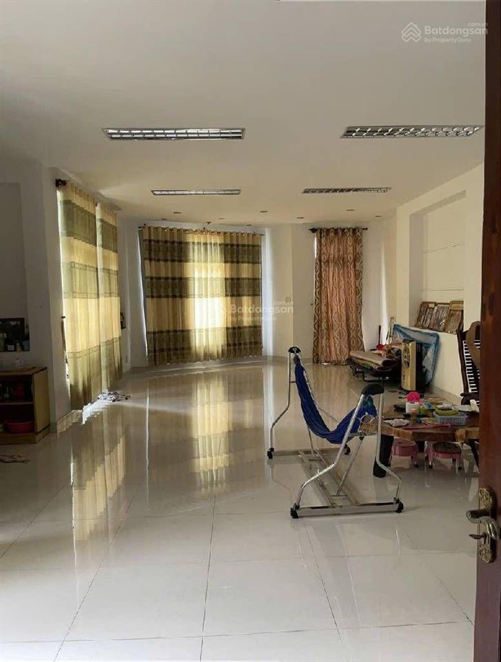 3 mặt tiền, 3 tầng, kdc phú lợi, phường 7, quận 8, dt lớn 180m2, ngang hiếm 10m, nhỉnh 16t