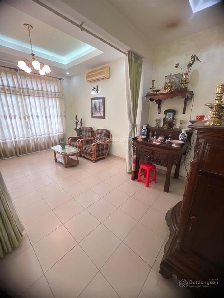 Mặt tiền tạ quang bửu, khu biệt thự cao cấp, p.5, quận 8, 120m2, ngang 6m, 4 tầng, shr