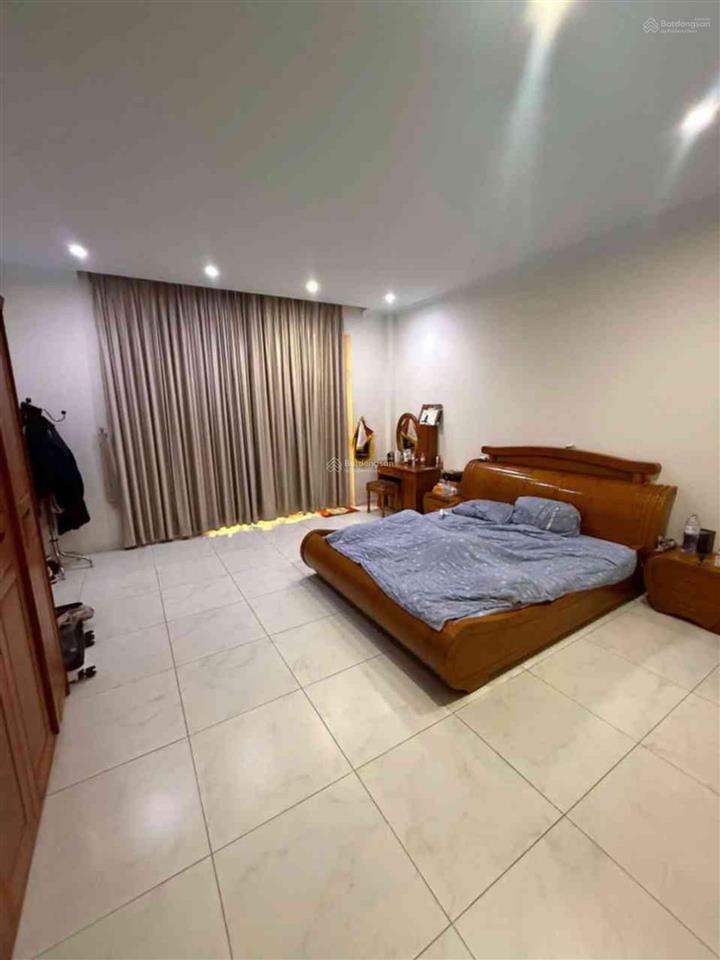 Bán nhà mặt tiền hoàng trọng mậu, 6 tầng + hầm, có thang máy, gần tttm lotte quận 7,shr