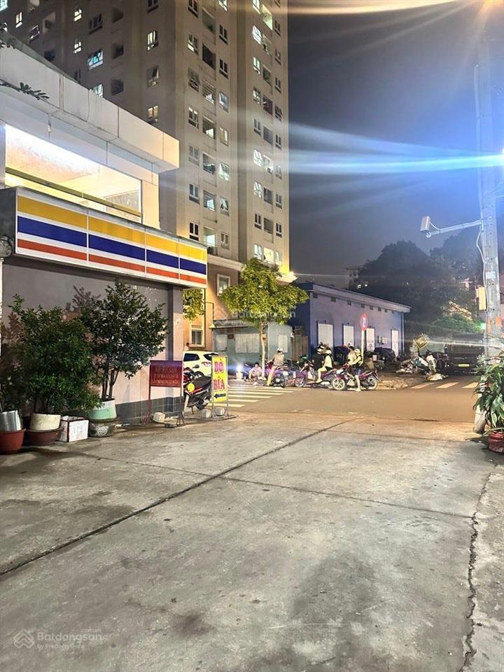 Bán nhà hẻm ôtô  q11  4 tầng  gần chợ bình thới  cv đầm sen  hơn 6 tỷ