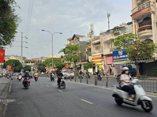 Bán nhà q11  3 tầng  lý thường kiệt  sát hẻm ôtô  gần tttm thuận kiều  chỉ 6,x tỷ