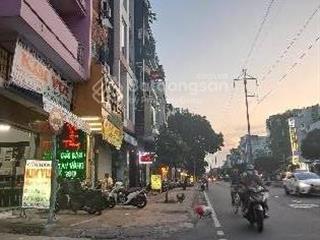 Nhà mới q11  gần cv đầm sen  lạc long quân  5 tầng  ôtô ngủ trong nhà  nhỉnh 9 tỷ