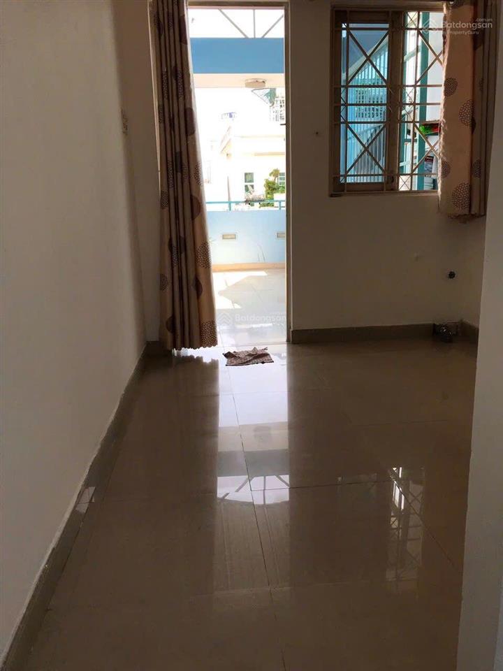 Bán nhà quận 11, ngay tt ẩm thực sài gòn, 3 tầng, 82m2, hẻm ôtô, chỉ 6,x tỷ