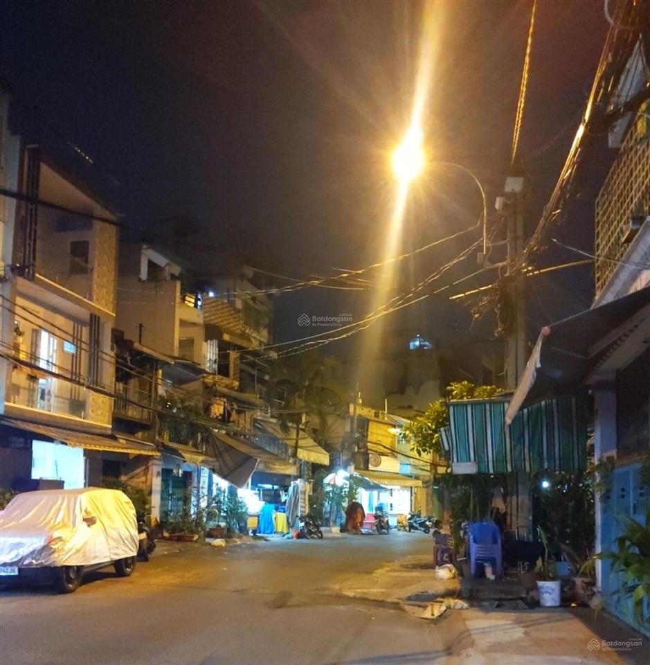 Bán gấp nhà mặt tiền  q11  gần lê đại hành  2 tầng  chỉ 5, 8 tỷ