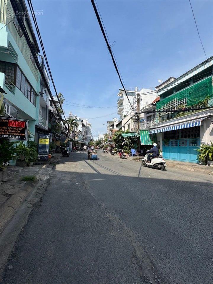 Bán nhà mặt tiền lạc long quân  q11  3 tầng  gần kdl đầm sen, chỉ 5 tỷ