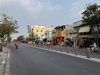 Bán gấp nhà tốt 2 tầng  quận 11  gần 3 tháng 2  cách mặt tiền đường 10m  nhỉnh 6,x tỷ