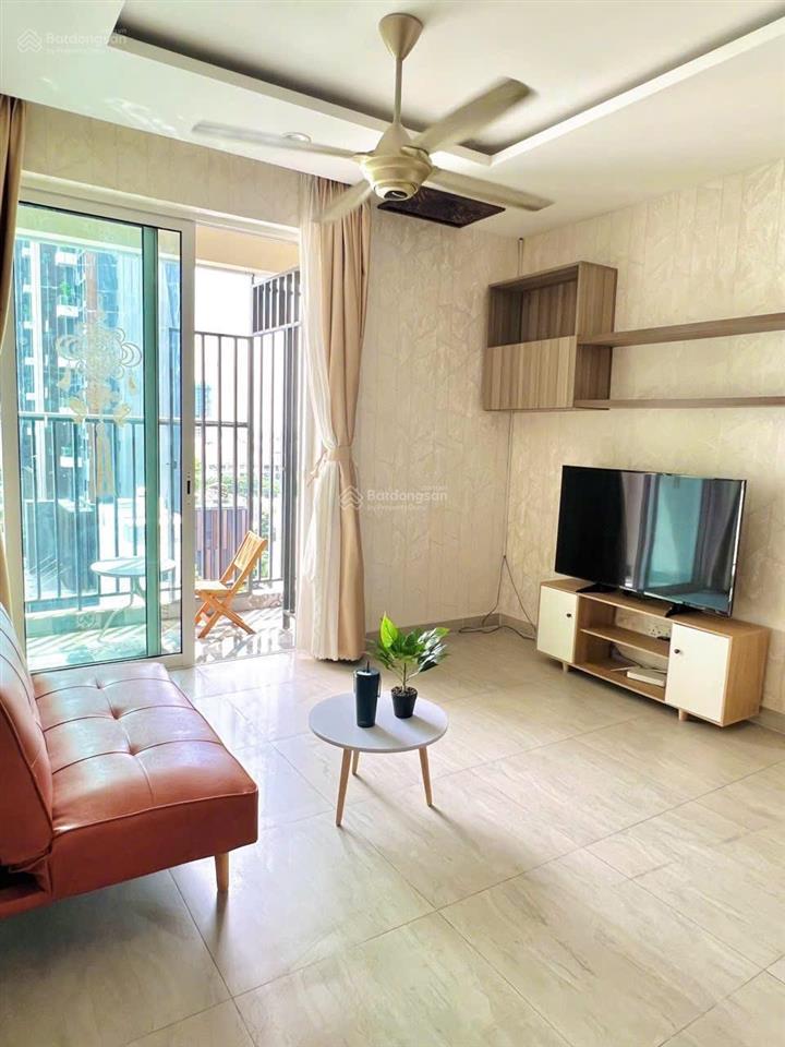 Chủ thiện chí gửi bán căn hộ 2 phòng ngủ 2 vệ sinh đủ nội thất hướng đông nam cực mát