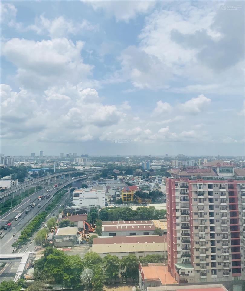 Đi bộ sang ga metro  sài gòn gateway 3pn đã có sổ hồng  ***