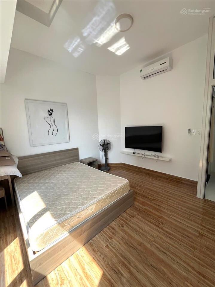 Officetel 55.7m2 full nội thất có sẵn hđ thuê 13 triệu/tháng, giá 4.79 tỷ  0983 789 ***