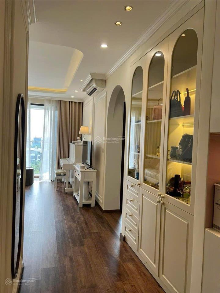 Chủ thiện trí bán căn 2pn, giá 8.3 tỷ, sổ hồng sẵn