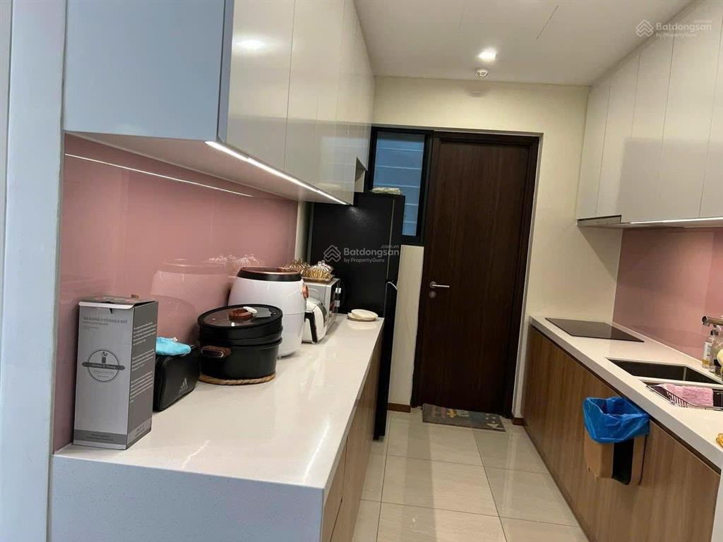 Chủ thiện trí bán căn 2pn, giá 8.3 tỷ, sổ hồng sẵn