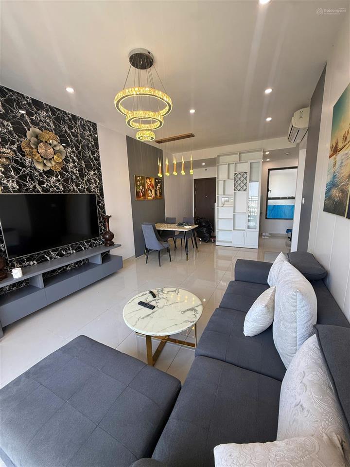 Trống sẵn căn hộ 3pn, 96m2, lầu cao, view đẹp lung linh  giá thuê 22 triệu