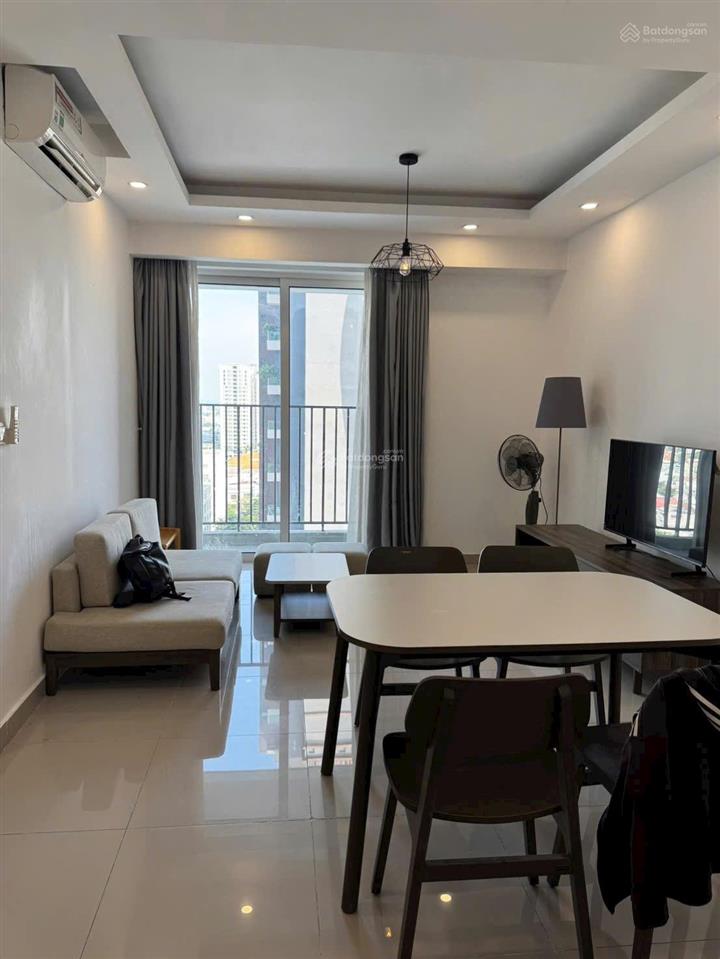 Giá tốt  nhà đủ nội thất đẹp thoáng  trống sẵn chỉ 15,5 triệu/tháng  0938 295 ***