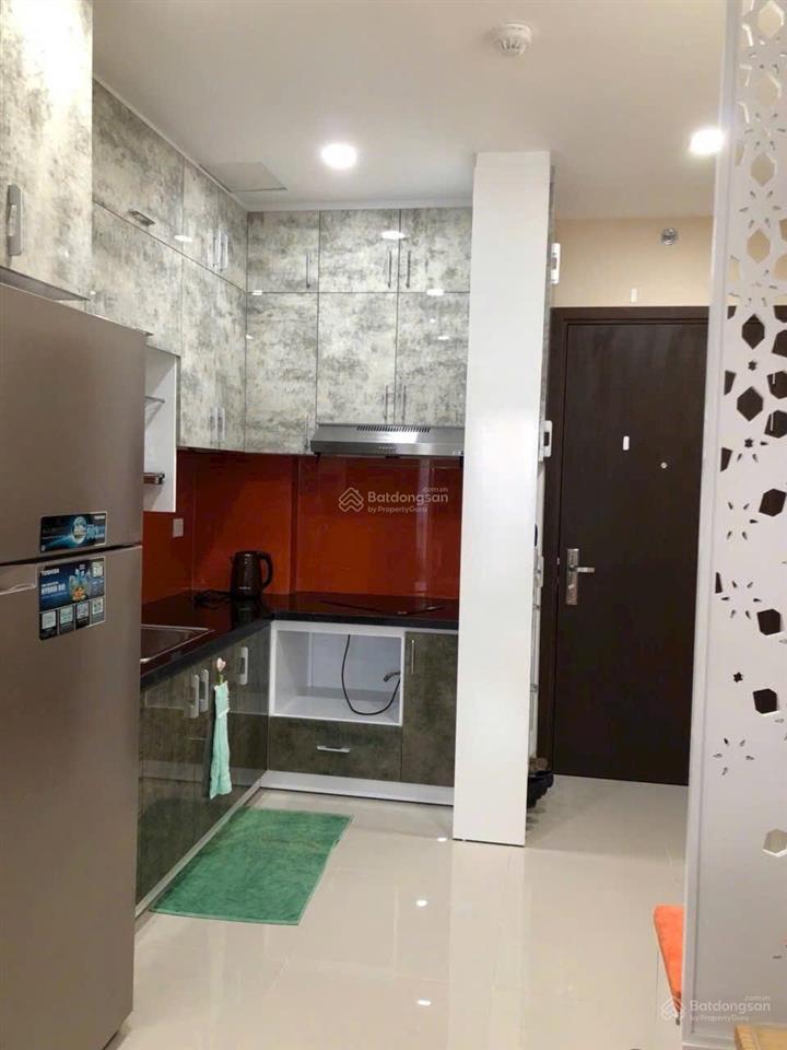 Nhà trống sẵn ở ngay căn hộ đẹp 2pn 1wc, nội thất đầy đủ, 16 triệu 0938 295 ***