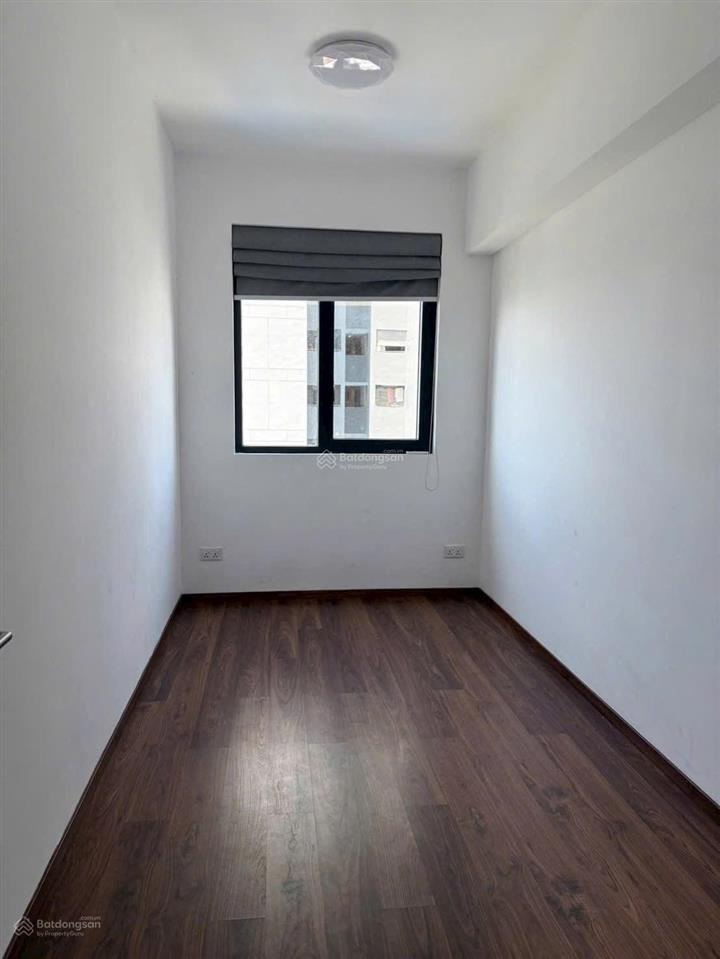 Hiếm  2pn nội thất cơ bản cho thuê giá tốt view đẹp 18 triệu  xem nhà ngay gọi hoa 0938 295 ***