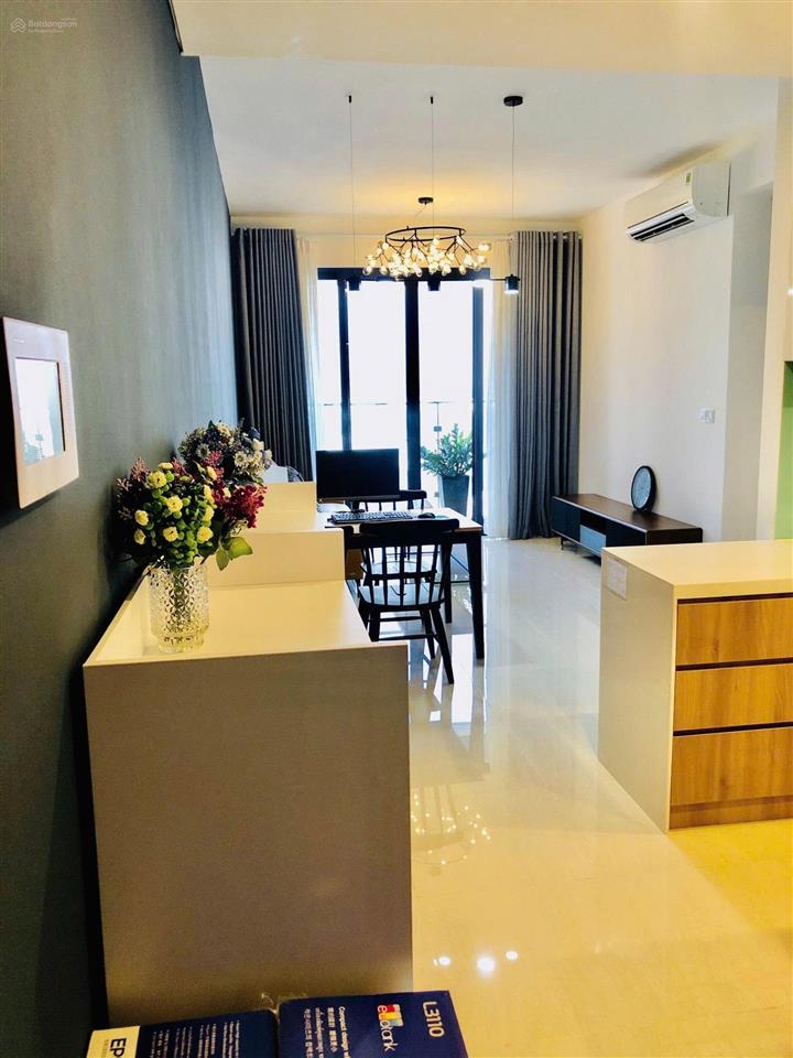 Căn hộ nội thất xịn, view sông mát mẻ2pn 2vs tất cả các phòng có view sông22 triệu thương lượng