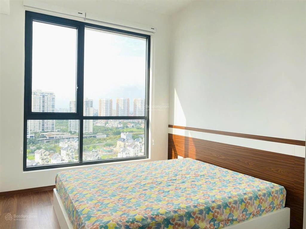 One verandah 02 pn 2 vs view sông thiết kế hiện đại lầu cao chỉ 22 triệu / tháng 0938 295 ***