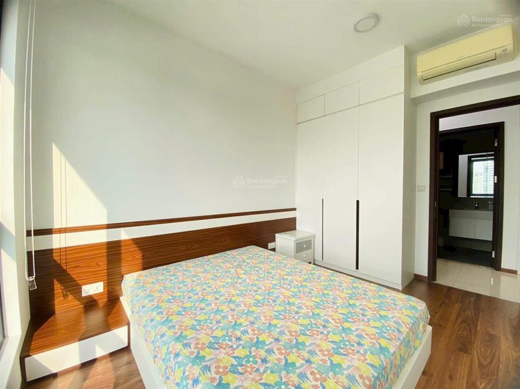 One verandah 02 pn 2 vs view sông thiết kế hiện đại lầu cao chỉ 22 triệu / tháng 0938 295 ***