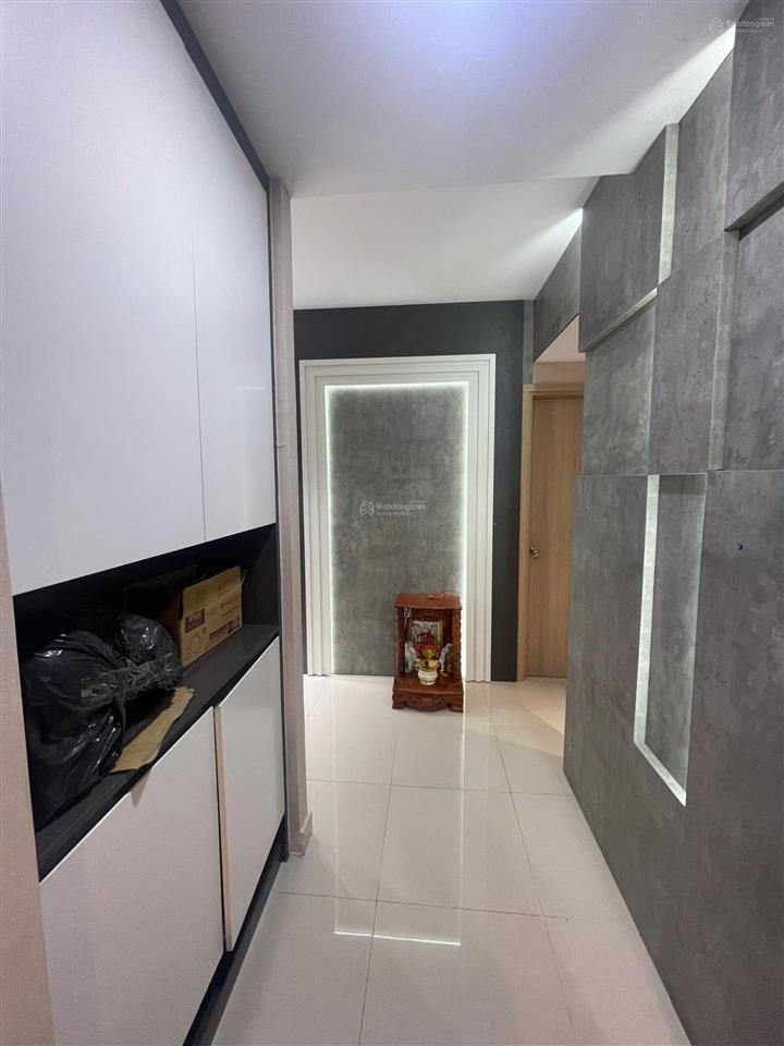 Nội thất cực xịn  bán thì tiếc  khách hàng mua ở rất tốt 75m2  2pn chỉ 7.5 tỷ 0938 295 ***