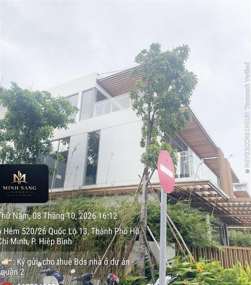 Biệt thự đơn lập quận thủ đức diện tích 10x20m  xây 3 tầng  đủ nội thất, giá đất 116.5 triệu/m2