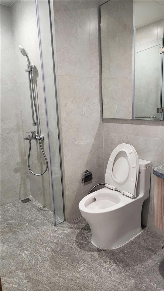 Chủ cần bán nhanh hạ gấp 900 triệu giá chỉ hơn 5 tỷ khi thanh toán nhanh 0978 865 ***