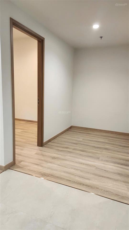 Chủ cần bán nhanh hạ gấp 900 triệu giá chỉ hơn 5 tỷ khi thanh toán nhanh 0978 865 ***
