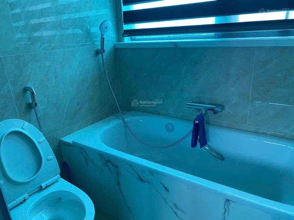Chính chủ bán tòa nhà 152 yên hoa, tây hồ, hà nội