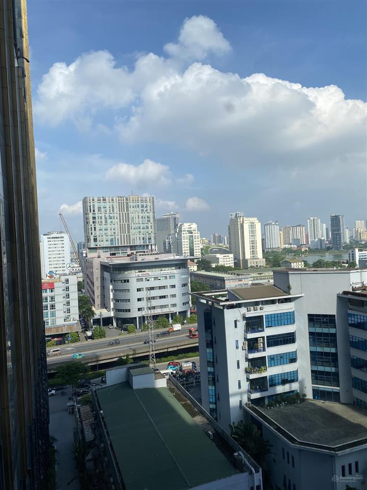 Bán căn hộ chung cư 2pn, 2wc, 3,3 tỷ tại 18a phạm hùng, flc green apartment, hà nội