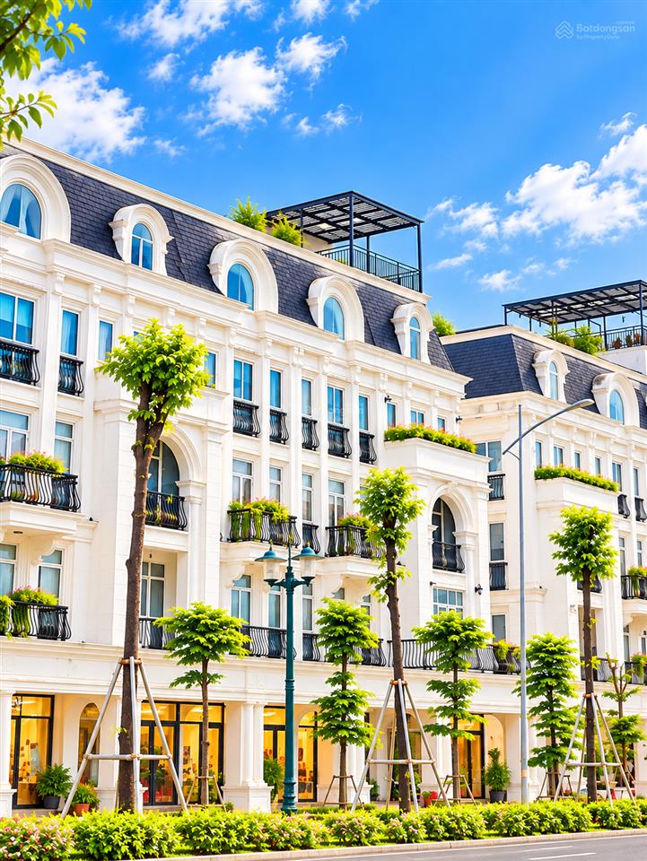 Hàng đẹp cần bán gấp! mặt đường lê quang đạo louis city đại mỗ!  0983 080 ***