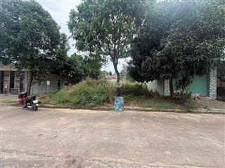 Bán đất tại bến cát có 150m2/850tr gần khu dân cư tiện kinh doanh.sổ hồng riêng