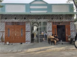 Bán dãy trọ 300m2 gần khu dân cư tiện kinh doanh. shr