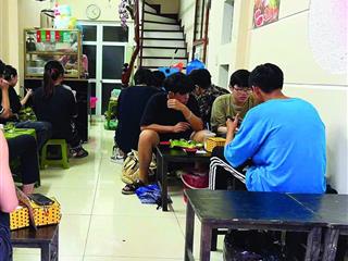 SANG NHƯỢNG HOẶC  CHO THUÊ MẶT BẰNG ĐÔNG KHÁCH – NGÕ SAU ĐẠI HỌC VĂN HÓA HÀ NỘI