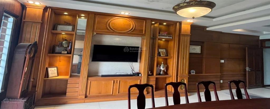 Bán nhà 4 tầng đường 10.5m 158 nguyễn đình tựu, thanh khê, 125m² gần biển, gần chợ hoa, 15.5 tỷ