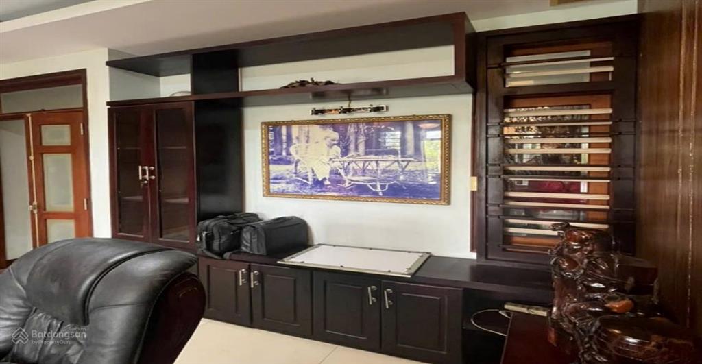 Bán nhà 4 tầng đường 10.5m 158 nguyễn đình tựu, thanh khê, 125m² gần biển, gần chợ hoa, 15.5 tỷ