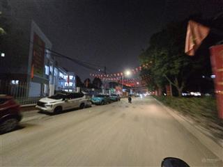 Hiếm còn một căn duy nhất !! nhà đẹp phú diễn ô tô đỗ cửa 6 tầng thang máy ở ngay, sinh lời