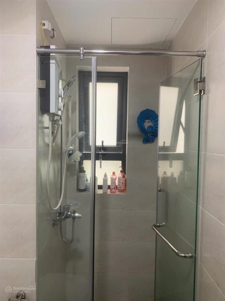 Hot! chính chủ bán ngay căn bcons garden 2pn2wc full nội thất, chỉ 2 tỷ 100 triệu bao thuế phí