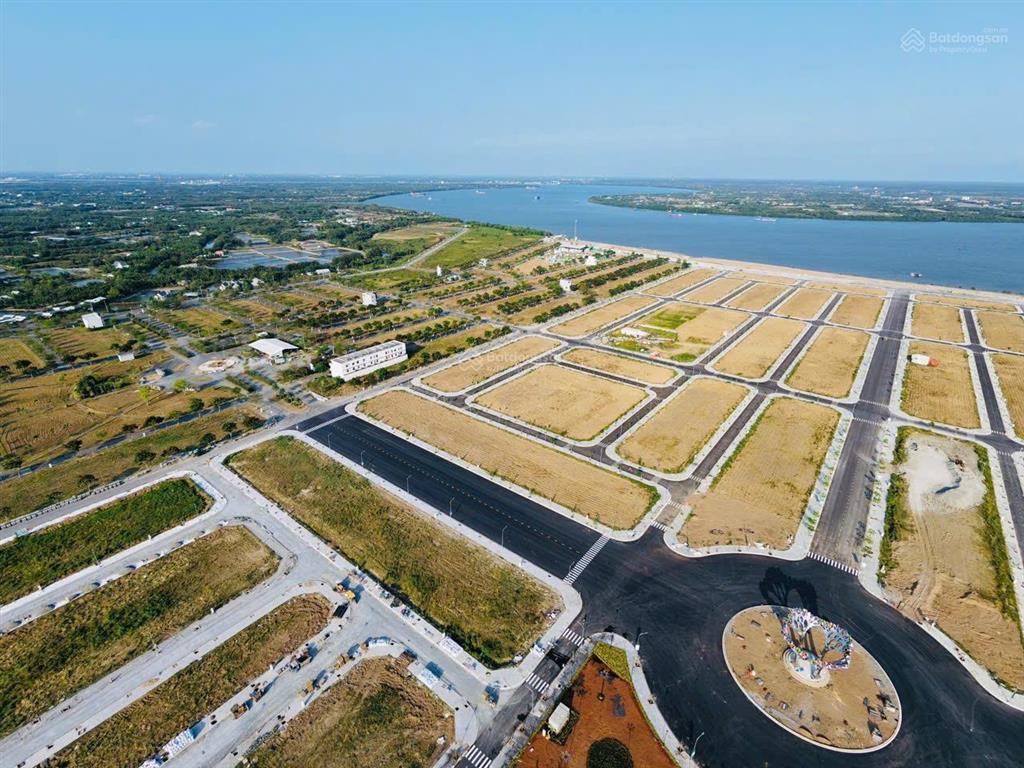 Đất nền sổ đỏ ven sông giáp nhà bè, 1,79 tỷ