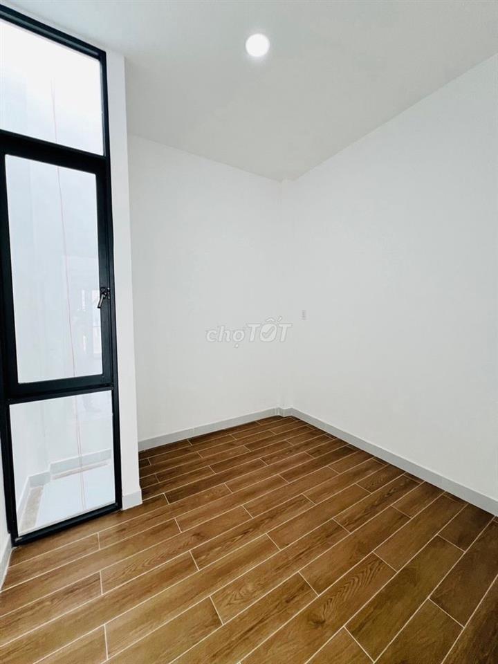 Bán Nhà Mặt Tiền Mới 34m2 | Đường 8m | Trung Tâm Q8 | Nhỉnh 4 Tỷ